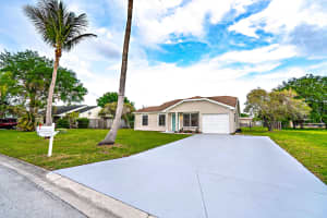 2326 SE Rainier Rd, Port St. Lucie, FL 34952, Sold 05/28/19
