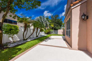 4814 Modern Dr, Delray Beach, FL 33445, Sold 11/22/19