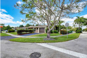 27 SW 9th Ave, Boca Raton, FL 33486, Sold 05/22/19