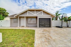 23259 Country Club Dr W, Boca Raton, FL 33428, Sold 05/31/19