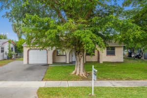 732 W Chatelaine Blvd, Delray Beach, FL 33445, Sold 06/25/19