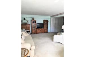 25 SE 13th St APT C6, Boca Raton, FL 33432, Sold 07/01/19