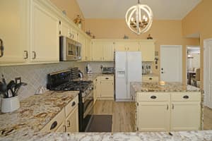 1001 Pine Lake Cir, Palm Beach Gardens, FL 33418, Sold 06/14/19