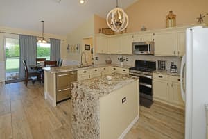 1001 Pine Lake Cir, Palm Beach Gardens, FL 33418, Sold 06/14/19