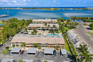 700 NE 20th Ln, Boynton Beach, FL 33435, Sold 12/27/19