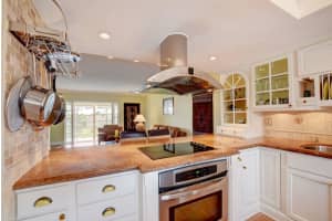 35 SE 13th St APT B5, Boca Raton, FL 33432, Sold 09/10/19