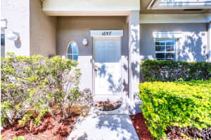 1857 77th Dr, Vero Beach, FL 32966, Sold 06/17/19