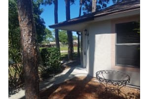 2833 Stoneway Ln APT C, Fort Pierce, FL 34982, Sold 07/05/19