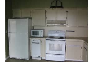 3206 S Lakeview Cir, Fort Pierce, FL 34949, Sold 06/24/19