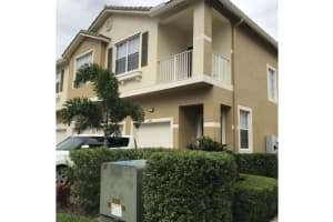 3131 SE Lexington Lakes Dr, Stuart, FL 34994, Sold 08/13/19
