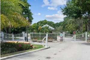 7411 SE Fiddlewood Ln, Hobe Sound, FL 33455, Sold 06/07/19