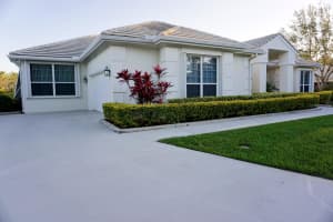 4839 SW Lake Grove Cir, Palm City, FL 34990, Sold 06/20/19