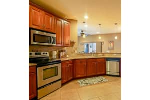 814 Fieldstone Way, West Palm Beach, FL 33413, Sold 11/14/19