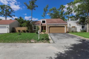 445 Park Forest Way, Wellington, FL 33414, Sold 07/22/19