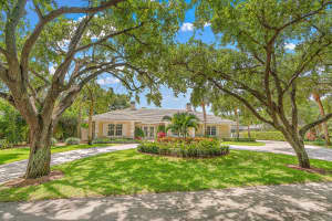 10410 SE Banyan Way, Tequesta, FL 33469, Sold 07/22/19