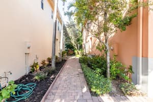 2922 Carvelle Dr, Riviera Beach, FL 33404, Sold 10/31/19