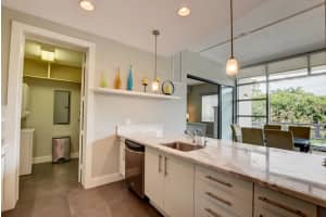 335 SE 6th Ave, Delray Beach, FL 33483, Sold 07/19/19