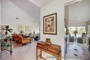 2622 Mohawk Cir, West Palm Beach, FL 33409, Sold 12/16/19