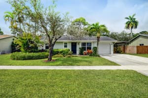 4896 Neros Dr, Lake Worth, FL 33463, Sold 05/30/19