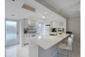 2730 Banyan Rd #26b, Boca Raton, FL 33432, Sold 06/17/19