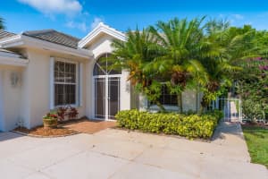 7643 SE Bay Cedar Cir, Hobe Sound, FL 33455, Sold 06/18/19