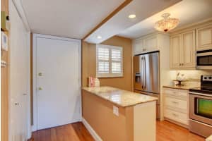 5900 NE 7th Ave #203s, Boca Raton, FL 33487, Sold 08/23/19