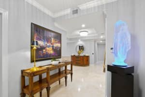 400 S Ocean Blvd APT 25, Boca Raton, FL 33432, Sold 12/20/19