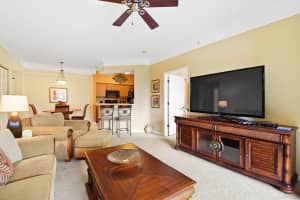 4303 Myrtlewood Cir E, Palm Beach Gardens, FL 33418, Sold 11/20/19