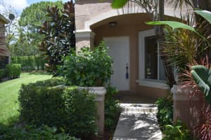4904 Pinemore Ln, Lake Worth, FL 33463, Sold 06/18/19