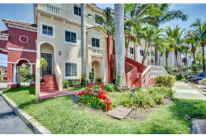 221 Bayfront Dr, Boynton Beach, FL 33435, Sold 09/11/19