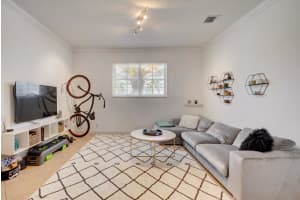 221 Bayfront Dr, Boynton Beach, FL 33435, Sold 09/11/19