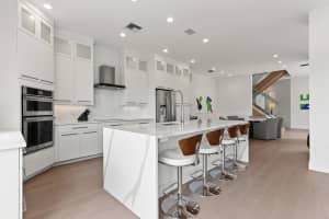 609 Oak Harbour Dr, Juno Beach, FL 33408, Sold 09/30/19