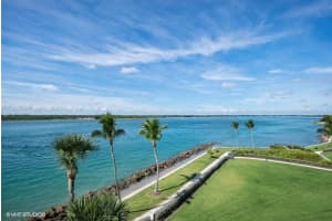 2824 SE Dune Dr, Stuart, FL 34996, Sold 05/18/20