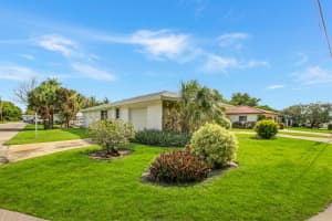 106 Periwinkle Dr, Hypoluxo, FL 33462, Sold 10/08/19