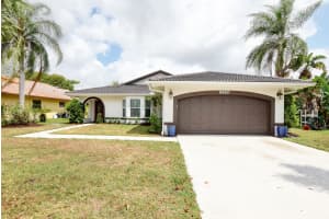 5450 Helene Cir, Boynton Beach, FL 33472, Sold 07/16/19