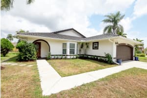 5450 Helene Cir, Boynton Beach, FL 33472, Sold 07/16/19
