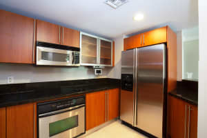 610 Clematis St, West Palm Beach, FL 33401, Sold 08/16/19
