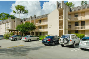 8421 Forest Hills Dr, Coral Springs, FL 33065, Sold 06/19/19