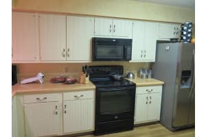 133 E Park Shores Cir, Indian River Shores, FL 32963, Sold 02/17/20