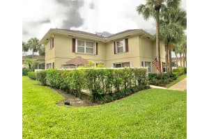 18 Amherst Ct, Royal Palm Beach, FL 33411, Sold 07/01/19