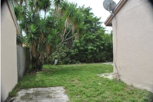 5840 Strawberry Lakes Cir, Lake Worth, FL 33463, Sold 07/10/19