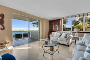 2800 N Flagler Dr, West Palm Beach, FL 33407, Sold 01/24/20