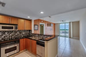 610 Clematis St, West Palm Beach, FL 33401, Sold 09/25/19