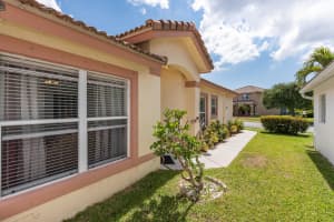 1053 Fosters Mill Rd, Boynton Beach, FL 33436, Sold 07/22/19