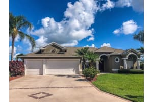 2604 Palm Lakes Ave, Fort Pierce, FL 34981, Sold 06/05/19