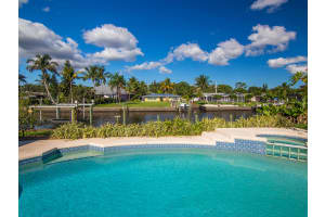 2126 SW Gull Harbor Ln, Palm City, FL 34990, Sold 07/01/19