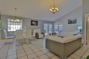 11341 SW 8th Pl, Pembroke Pines, FL 33025, Sold 08/29/19