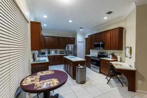 6570 Jog Estates Ln, Boynton Beach, FL 33437, Sold 06/25/19