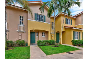 6060 SW 19th St, North Lauderdale, FL 33068, Sold 06/21/19