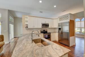 9401 Cascade Ct, Boynton Beach, FL 33437, Sold 08/29/19